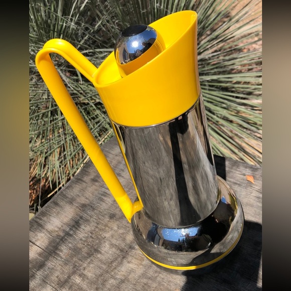 Vintage Studio Nova Japan Yellow Chrome Thermos Hot Cold  12" Tall - Picture 12 of 12